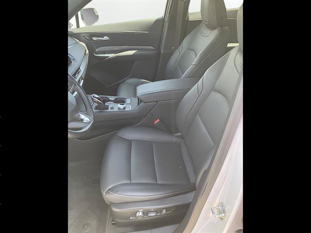 Certified 2025 Cadillac XT4 Premium Luxury AWD/4WD image 11