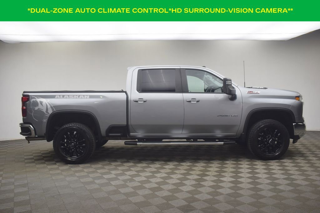 Used 2025 Chevrolet Silverado 2500 LT AWD/4WD image 13