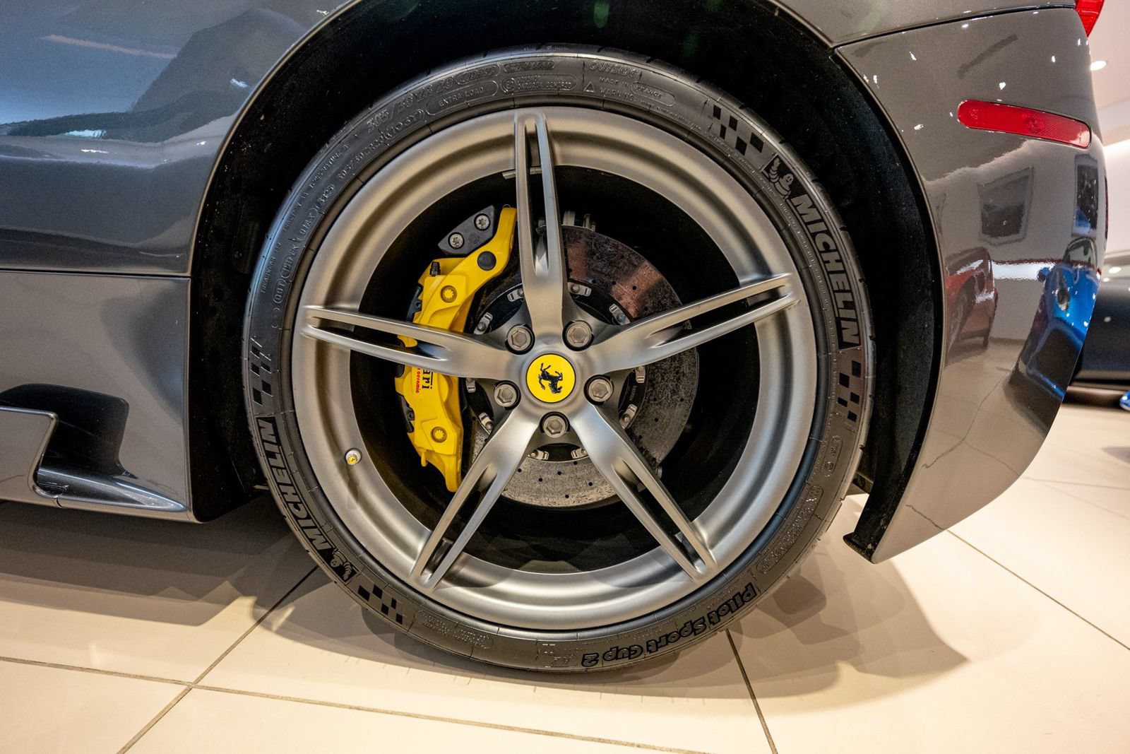 Used 2014 Ferrari 458 Speciale Coupe RWD image 19