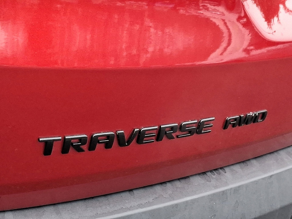 Used 2023 Chevrolet Traverse RS image 19