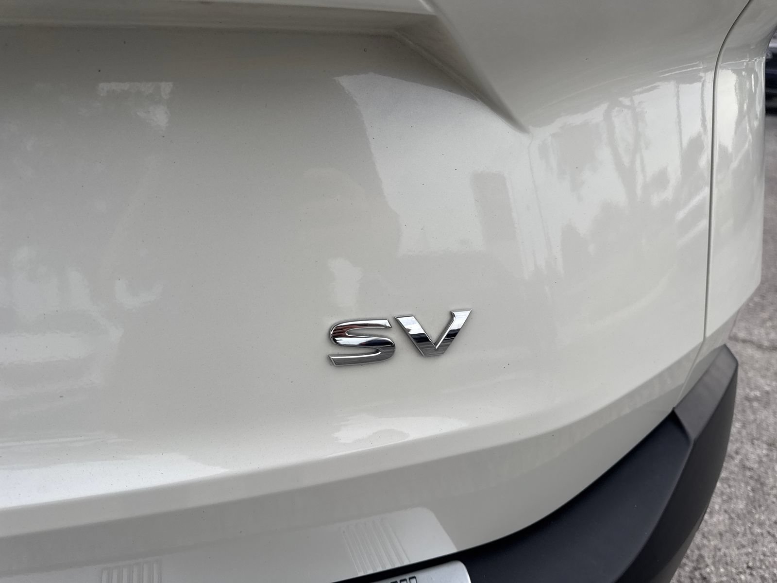 Used 2023 Nissan Rogue SV FWD image 7