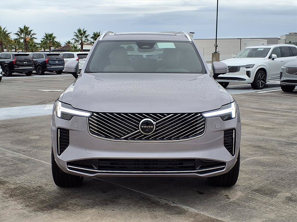 New 2026 Volvo XC90 B6 Plus w/ Protection Package Premier AWD/4WD image 2