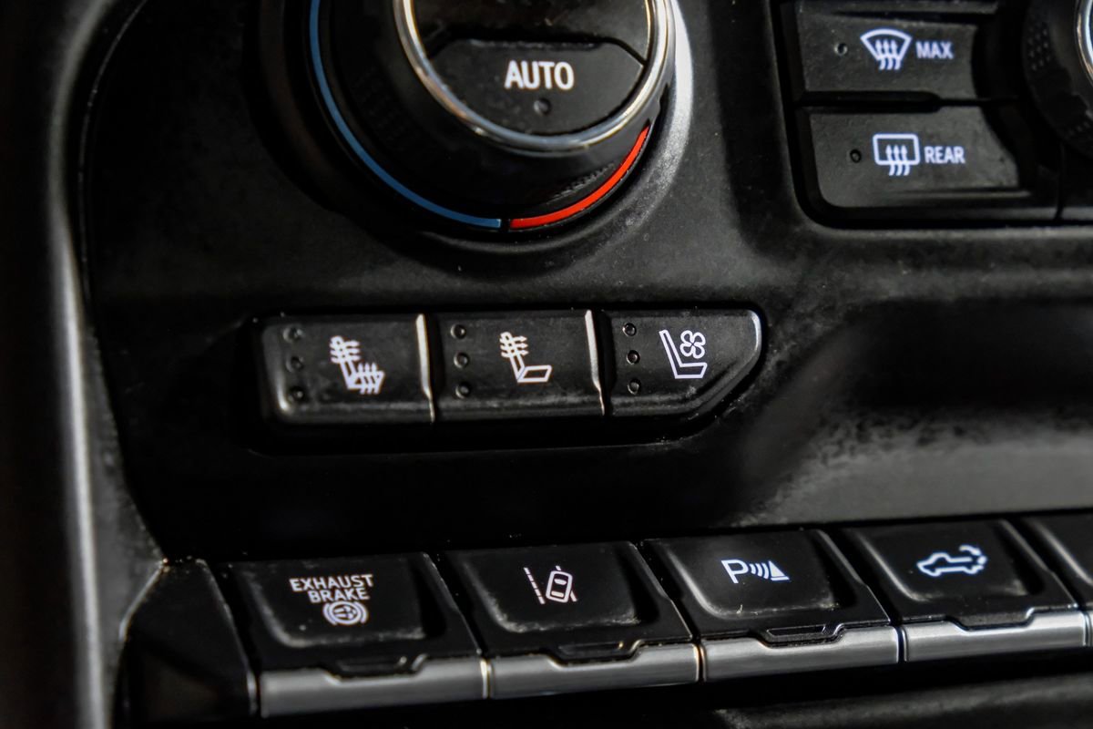 Used 2022 Chevrolet Silverado 3500 High Country w/ Z71 Off-Road Package image 27