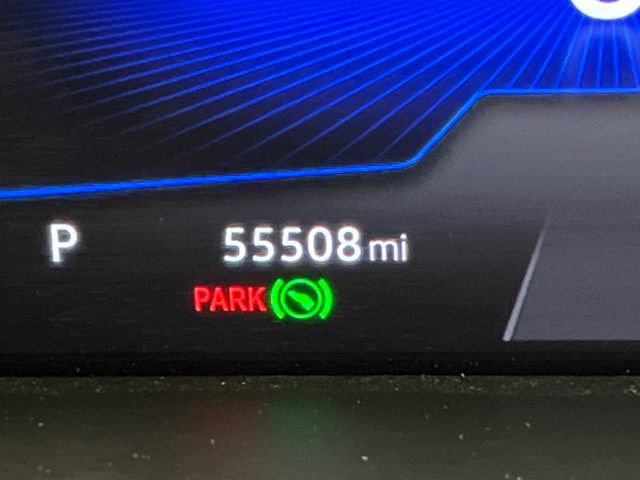 Certified 2022 Volkswagen Tiguan SE R-Line FWD image 24