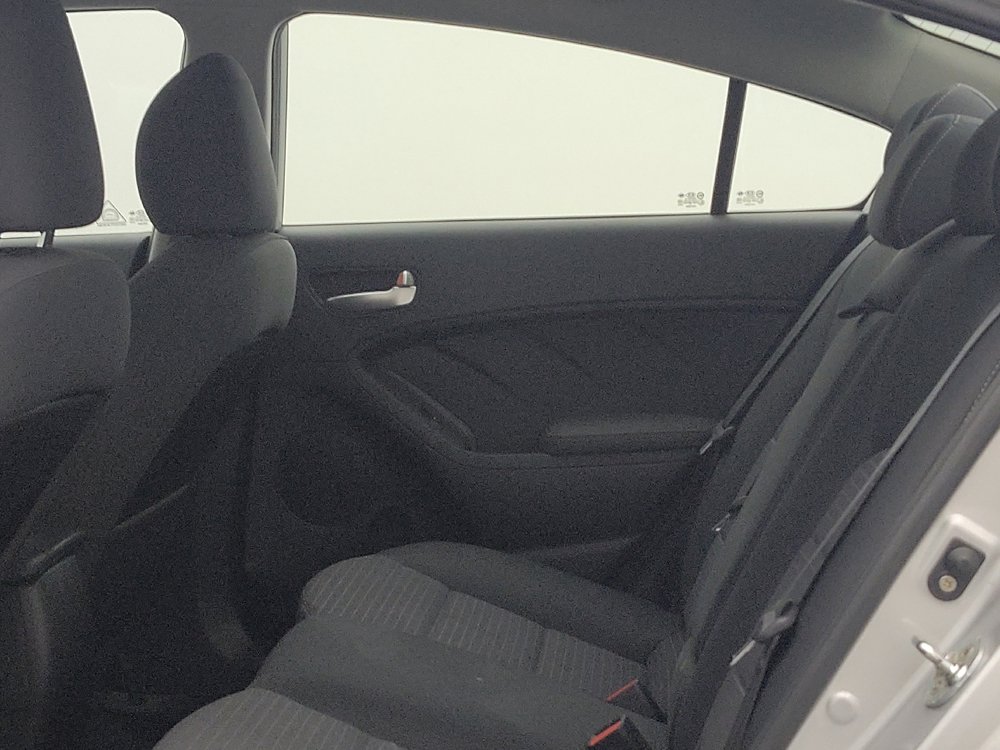 Used 2017 Kia Forte LX w/ LX Popular Package image 18