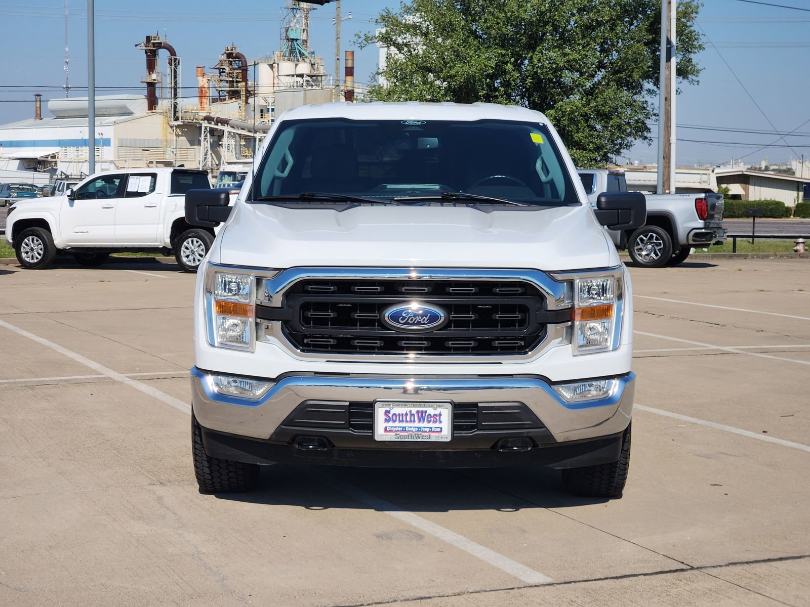 Used 2021 Ford F150 XLT w/ Equipment Group 301A Mid image 7
