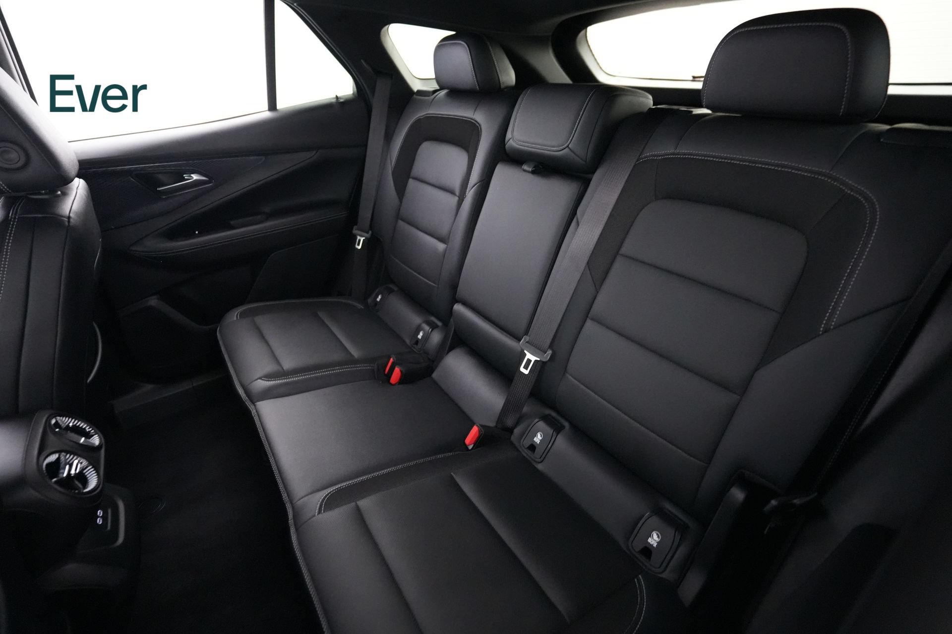 Used 2024 Chevrolet Blazer EV LT AWD/4WD image 24