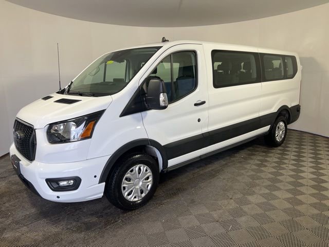 Used 2024 Ford Transit 350 XLT image 4