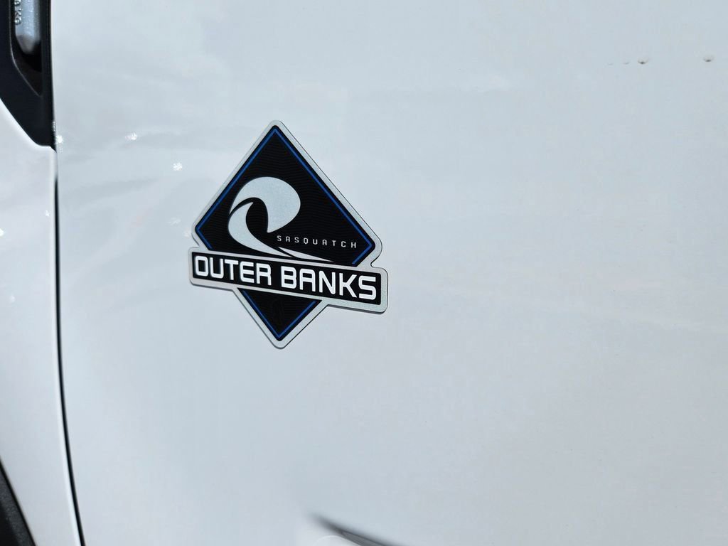 New 2025 Ford Bronco Sport Outer Banks w/ Sasquatch Outer Banks Package image 45