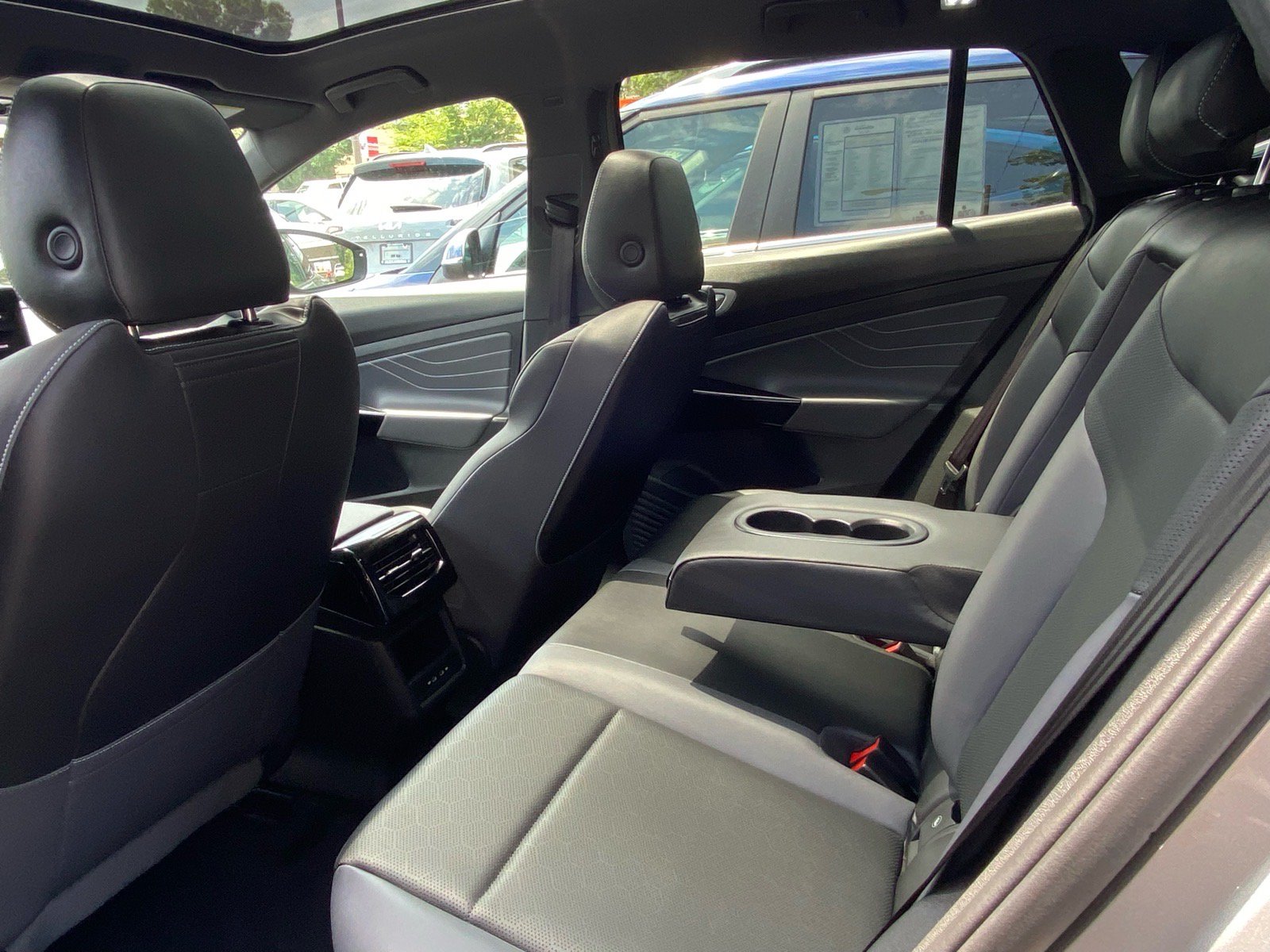 Certified 2023 Volkswagen ID.4 S RWD image 17
