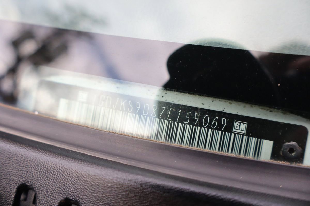 Used 2007 GMC Sierra 3500 W/T w/ Heavy-Duty Power Package image 38