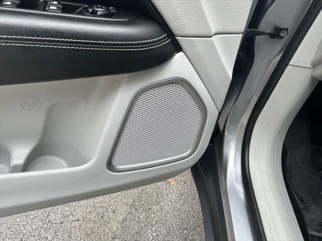 Certified 2019 Jeep Compass Latitude image 17