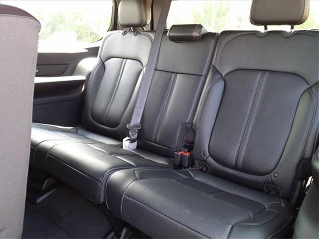 New 2023 Jeep Wagoneer Series III w/ Convenience Group I image 18