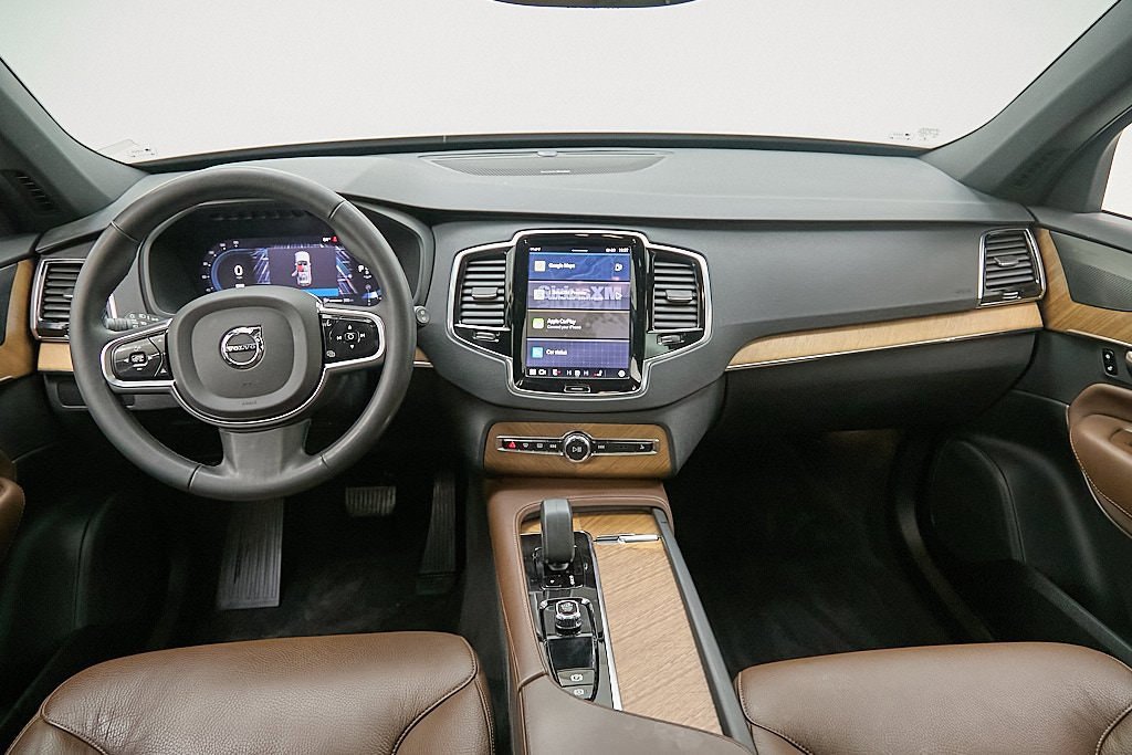 Certified 2023 Volvo XC90 B6 Plus w/ Protection Package Premier image 25