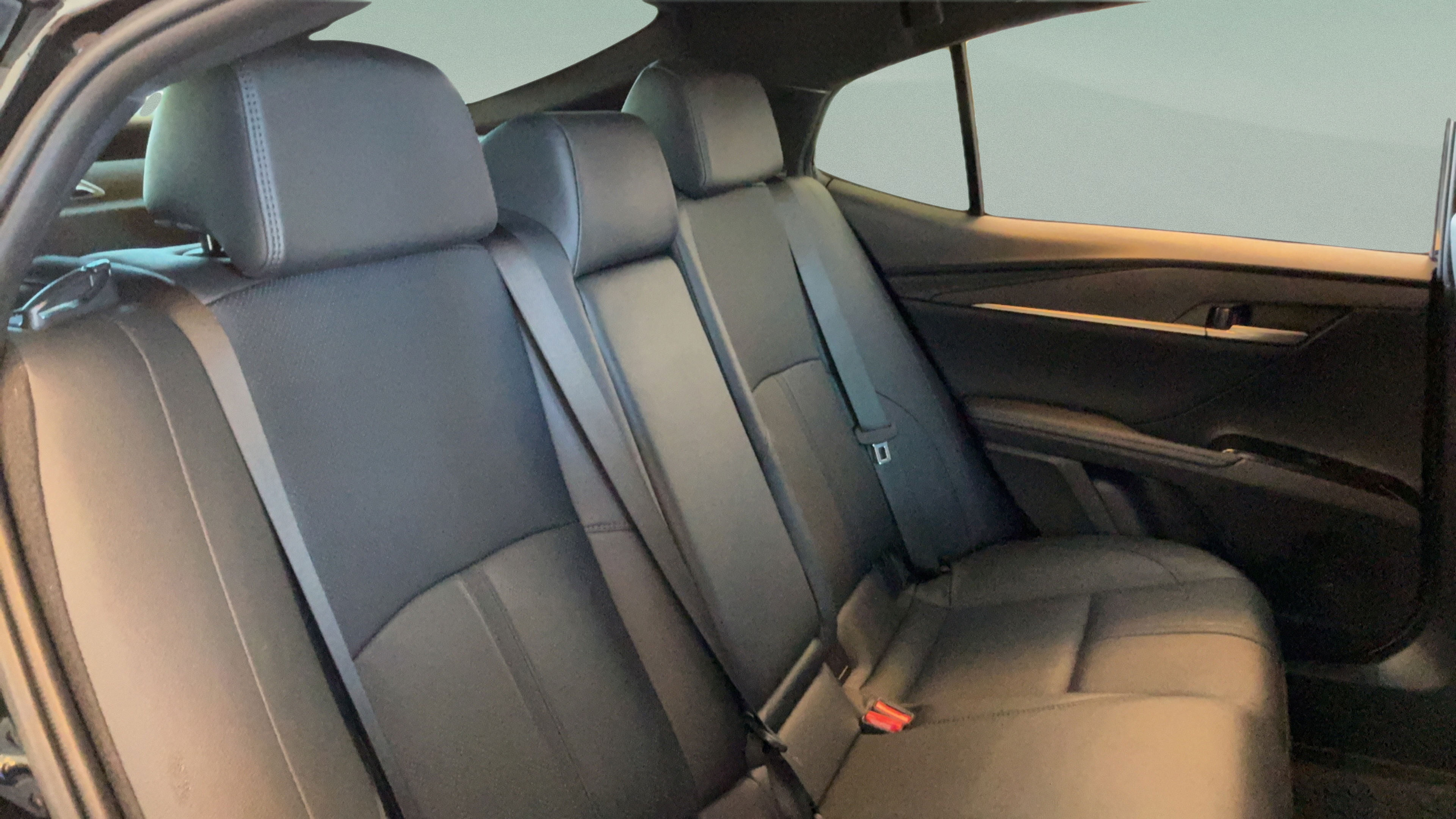 Used 2026 Toyota Camry XSE FWD image 43