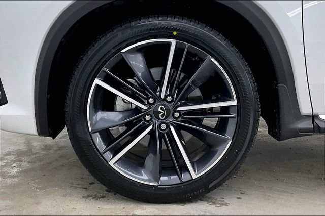 Certified 2023 INFINITI QX50 Sport image 10