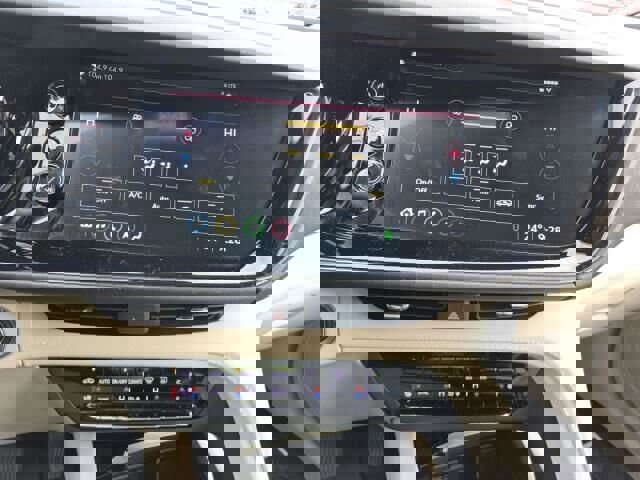 Used 2023 Buick Envision Avenir image 12