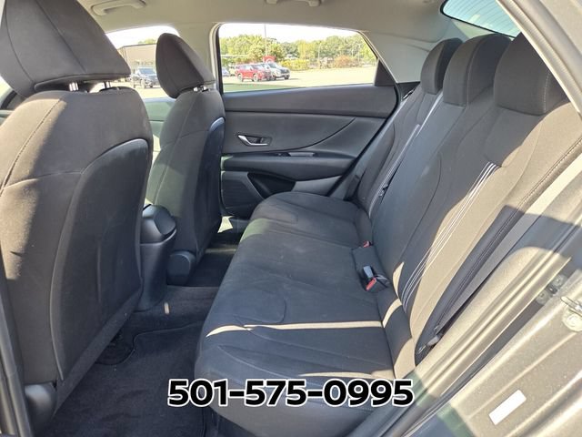 Used 2023 Hyundai Elantra Blue FWD image 12