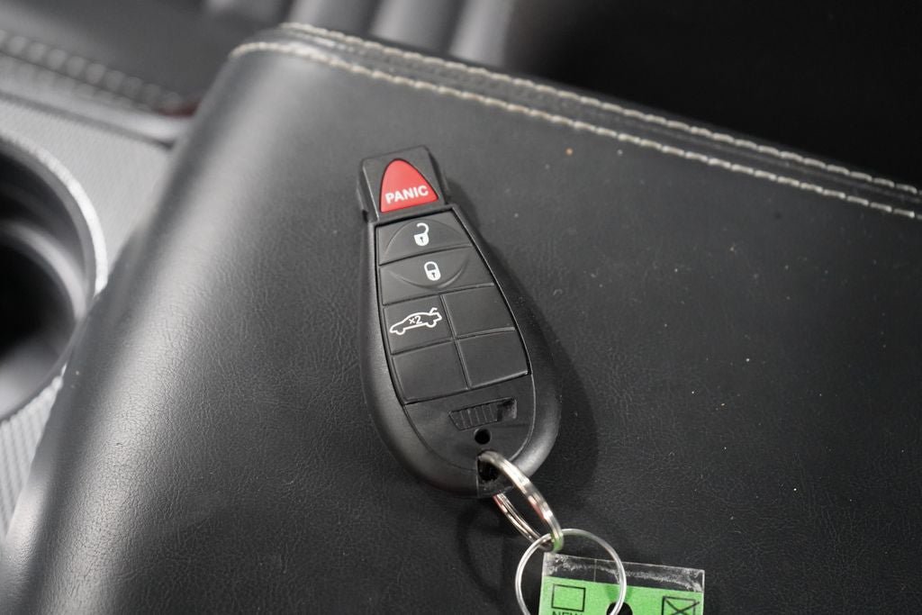 Used 2013 Dodge Challenger R/T Plus RWD image 28