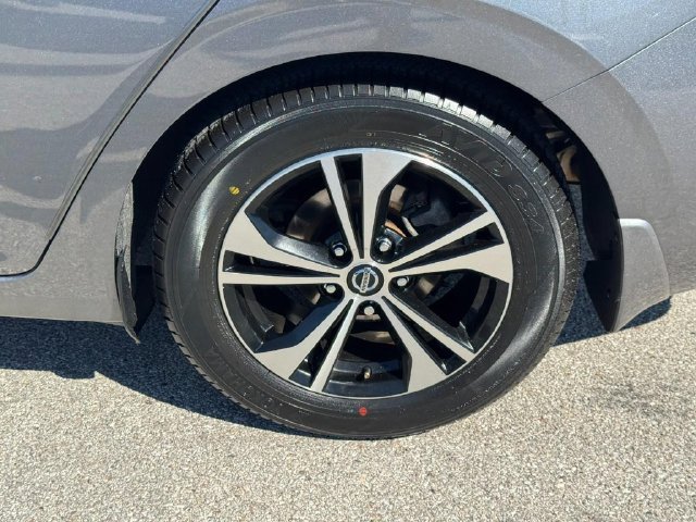 Used 2021 Nissan Sentra SV FWD image 8
