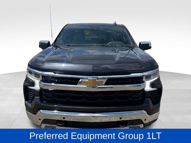 Used 2022 Chevrolet Silverado 1500 LT AWD/4WD image 3