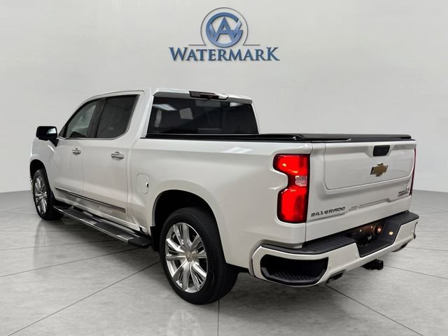 Used 2022 Chevrolet Silverado 1500 High Country w/ High Country Premium Package image 3