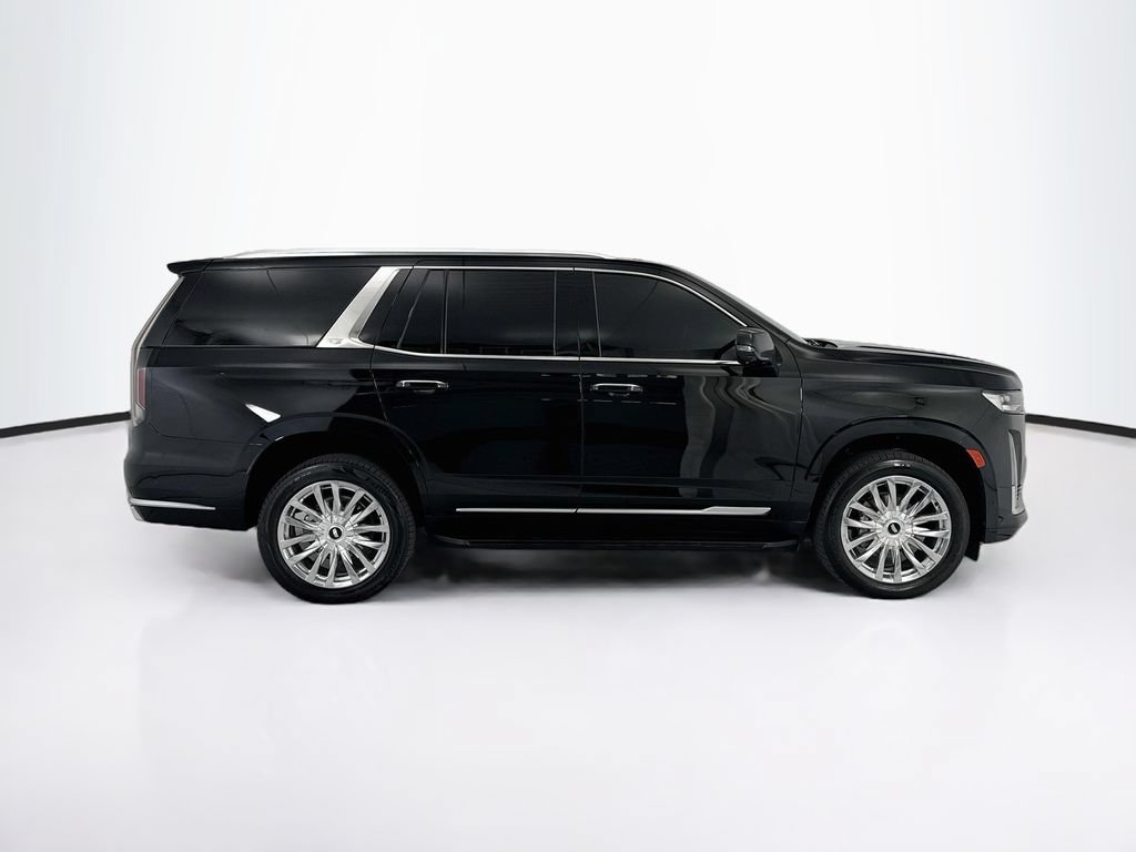 Used 2023 Cadillac Escalade Premium Luxury w/ LPO, Floor Liner Package AWD/4WD image 4