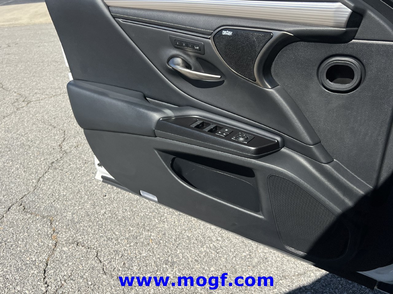Used 2019 Lexus ES 350 F Sport w/ Accessory Package 2 FWD image 18