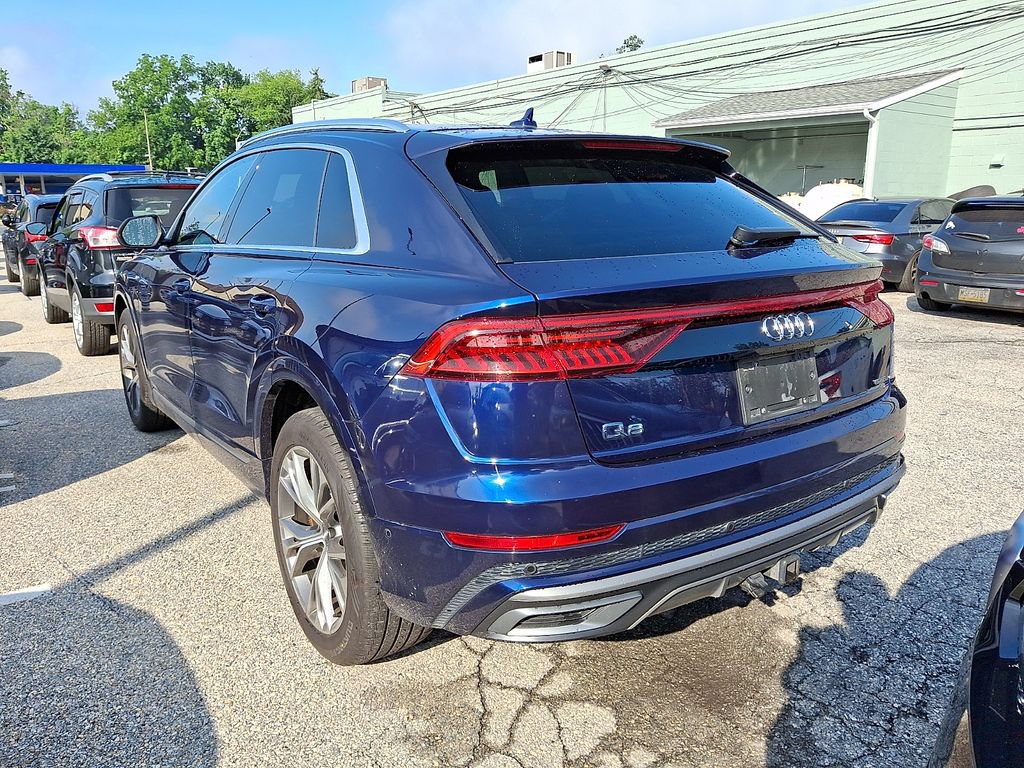 Used 2020 Audi Q8 Premium Plus w/ Premium Plus Package AWD/4WD image 3