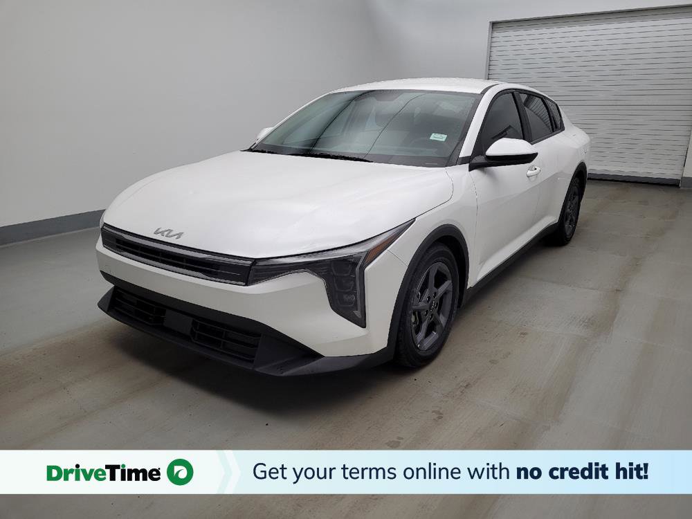 Used 2025 Kia K4 LXS image 1