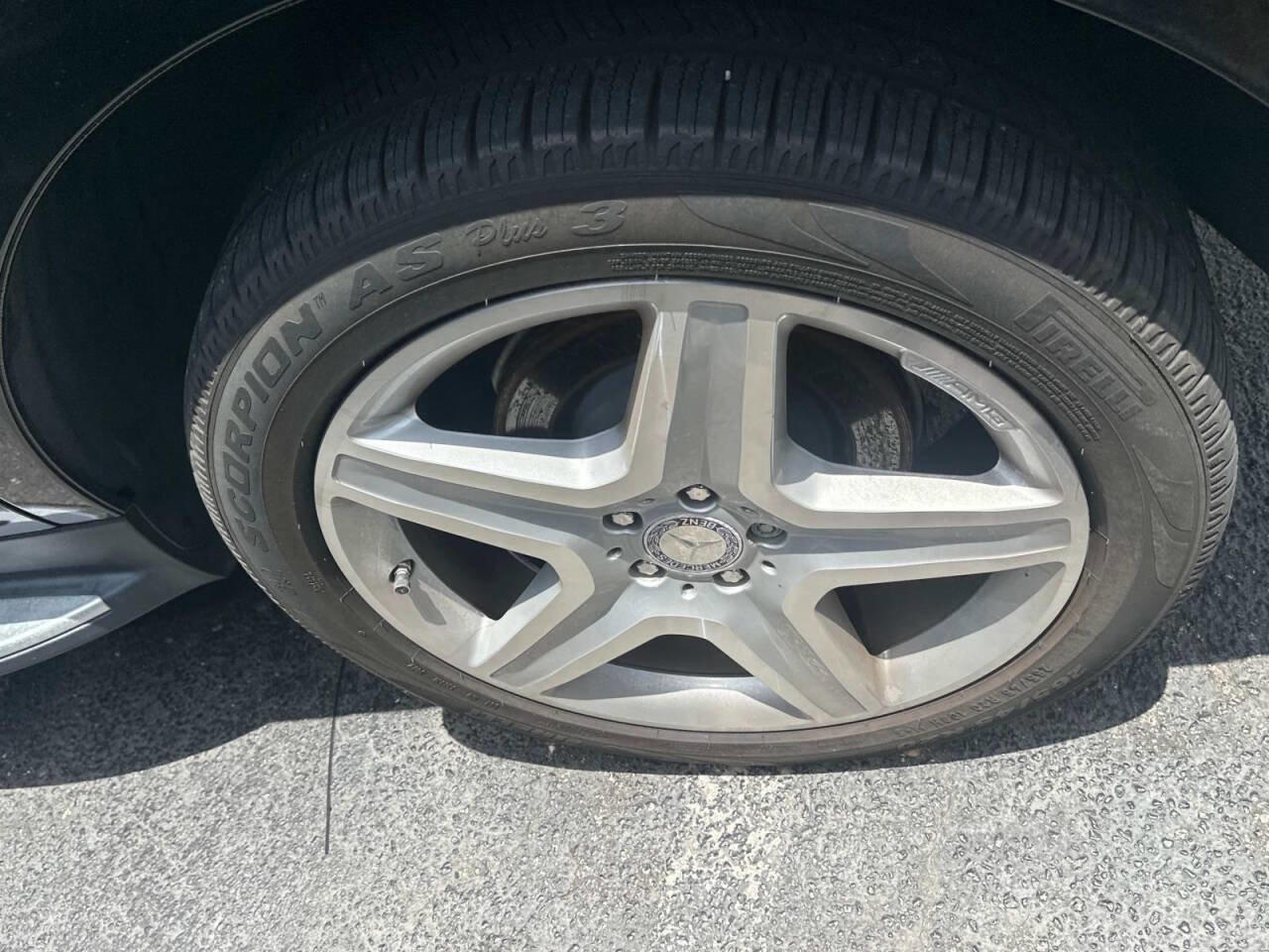 Used 2015 Mercedes-Benz ML 400 ML 400 AWD 4MATIC 4dr SUV image 6