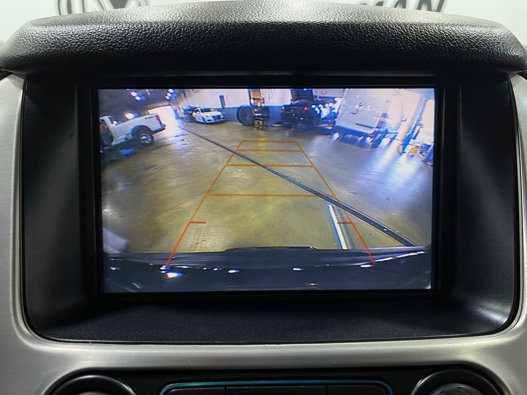 Used 2018 GMC Yukon SLT w/ Open Road Package image 11