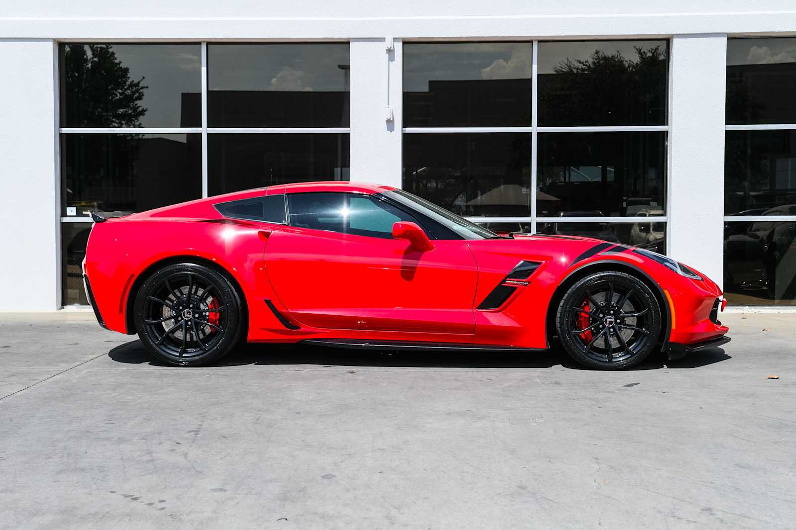 Used 2019 Chevrolet Corvette Grand Sport RWD image 7