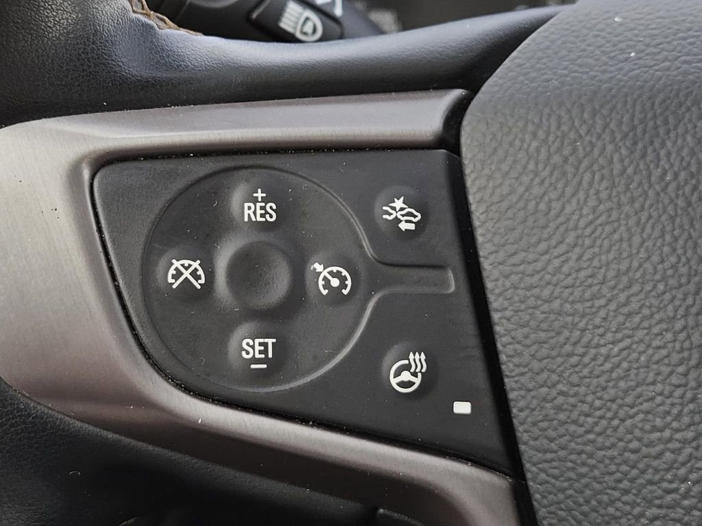 Used 2023 GMC Terrain AT4 image 19