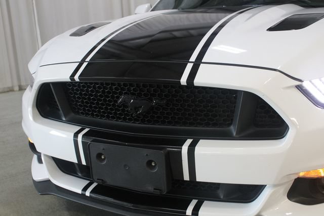 Used 2017 Ford Mustang GT Premium w/ Equipment Group 401A RWD image 32