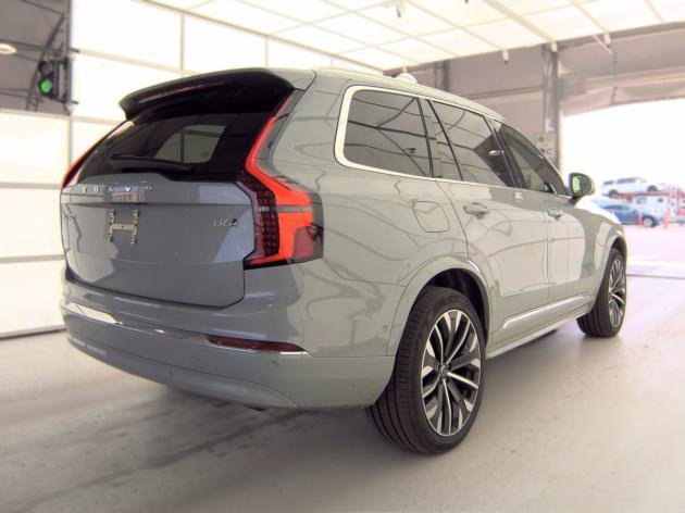 Certified 2026 Volvo XC90 B6 Plus AWD/4WD image 4
