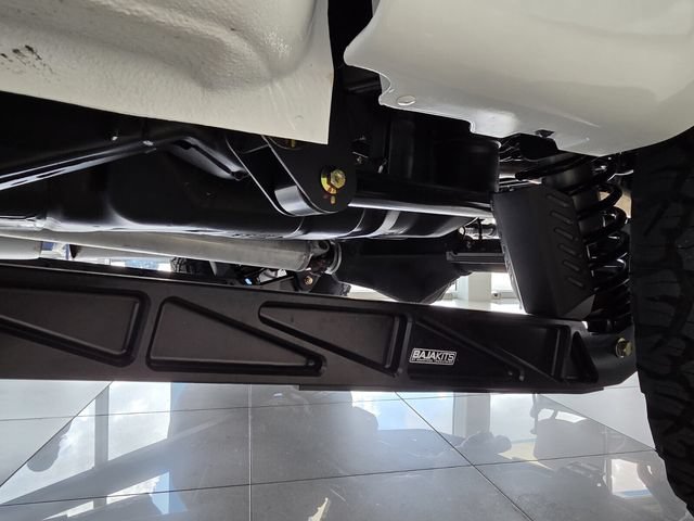 Used 2025 Chevrolet Silverado 1500 LTZ AWD/4WD image 8
