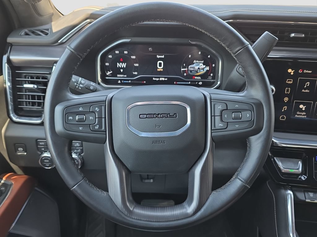 Used 2025 GMC Sierra 3500 Denali Ultimate AWD/4WD image 9