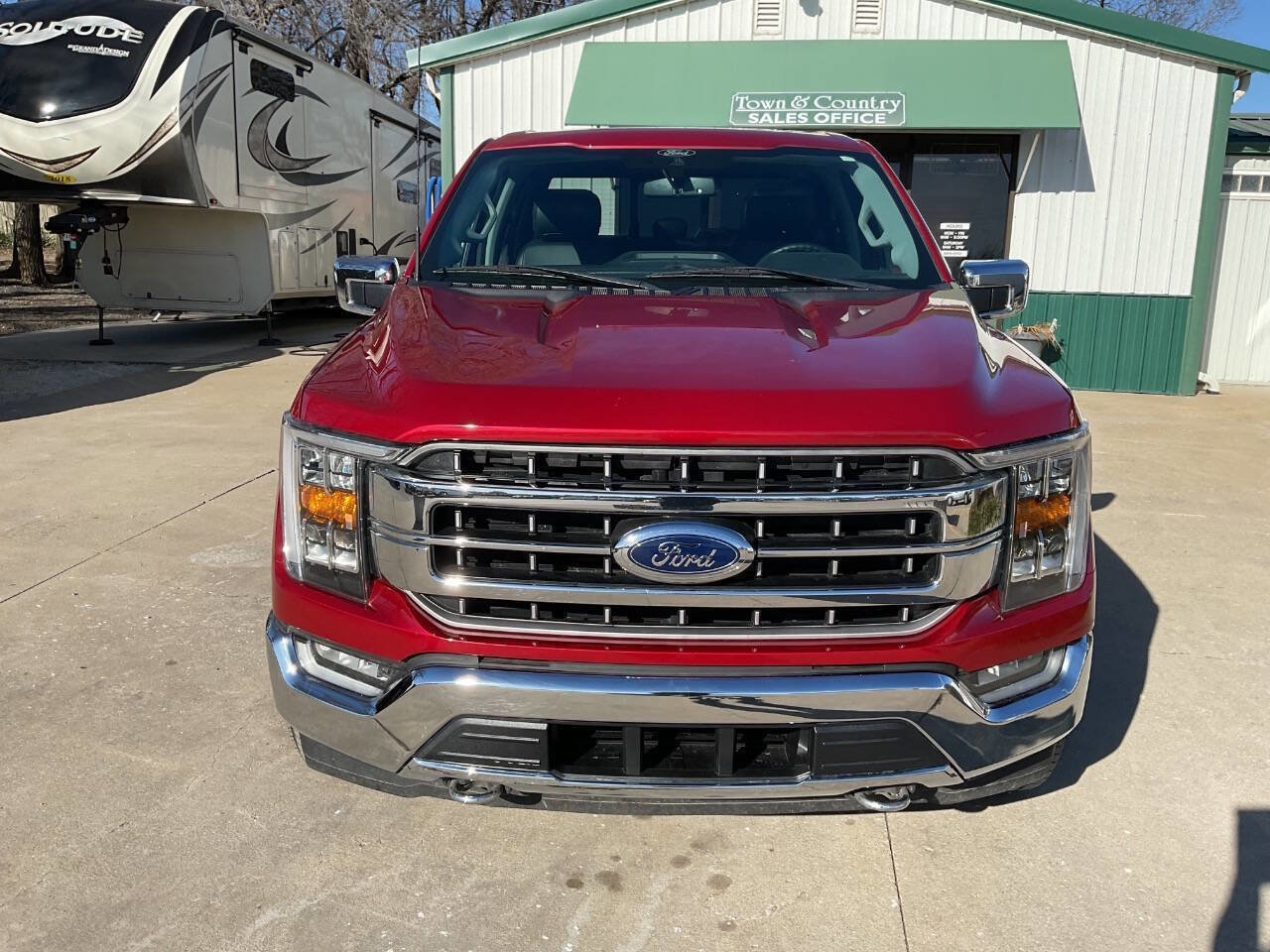 Used 2021 Ford F150 Lariat image 4
