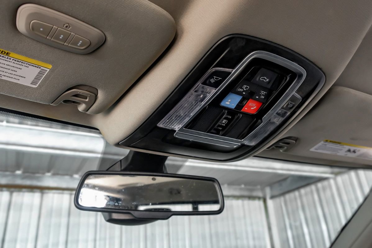 Used 2024 RAM 2500 Laramie AWD/4WD image 23
