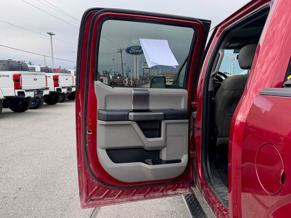Used 2017 Ford F150 XLT w/ Equipment Group 302A Luxury image 15