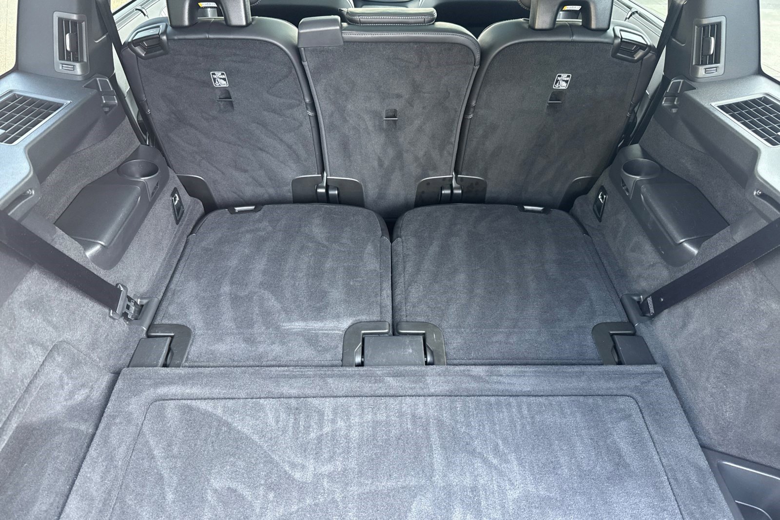 Used 2022 Volvo XC90 T8 Inscription w/ Advanced Package image 19