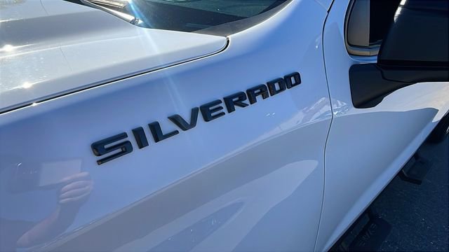 Used 2023 Chevrolet Silverado 1500 Custom w/ LPO, Dark Essentials Package image 10