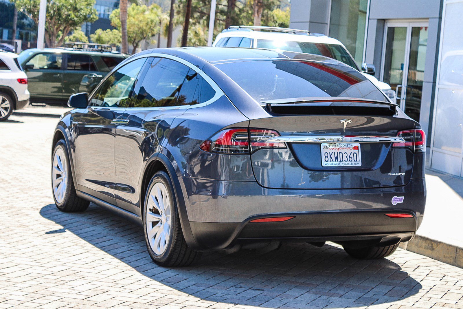 Used 2019 Tesla Model X 100D AWD/4WD image 9
