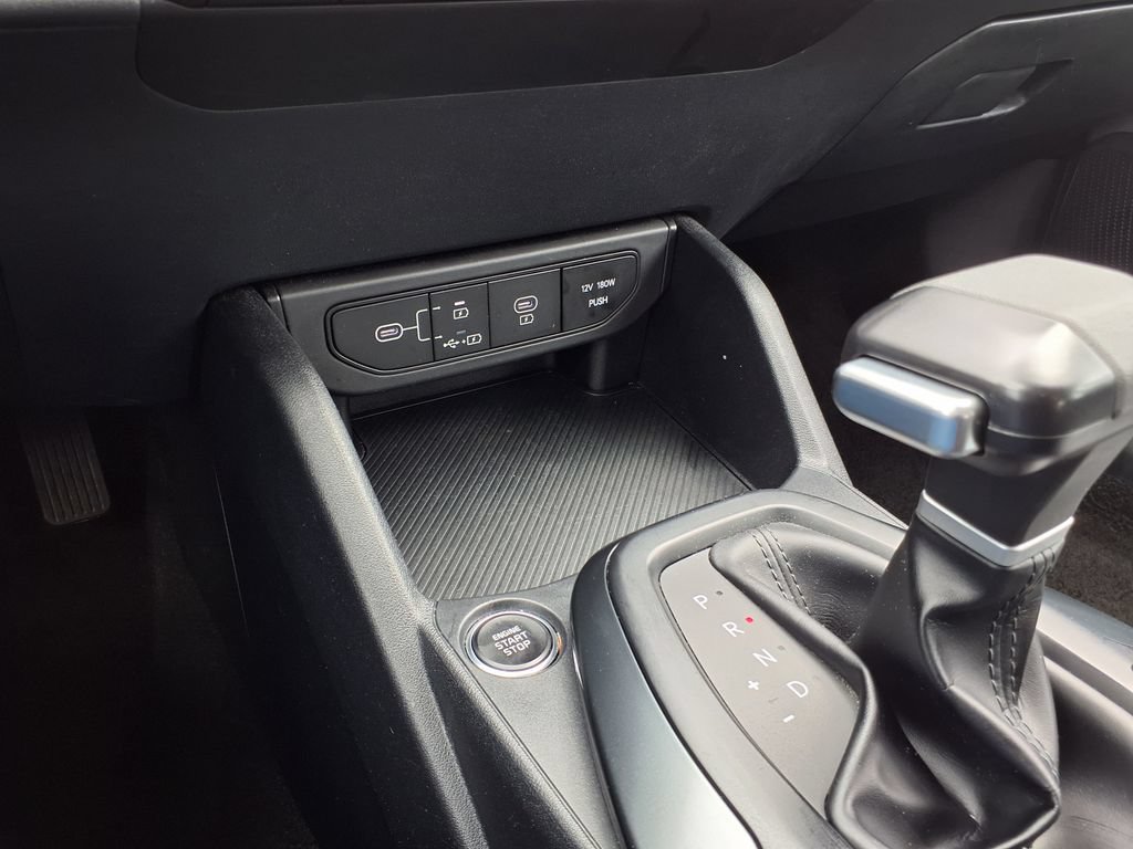 Used 2025 Kia K4 FWD image 27