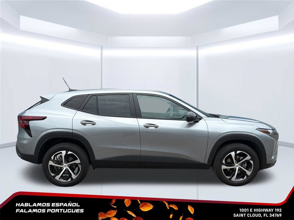 Used 2024 Chevrolet Trax RS w/ Driver Confidence Package FWD image 7