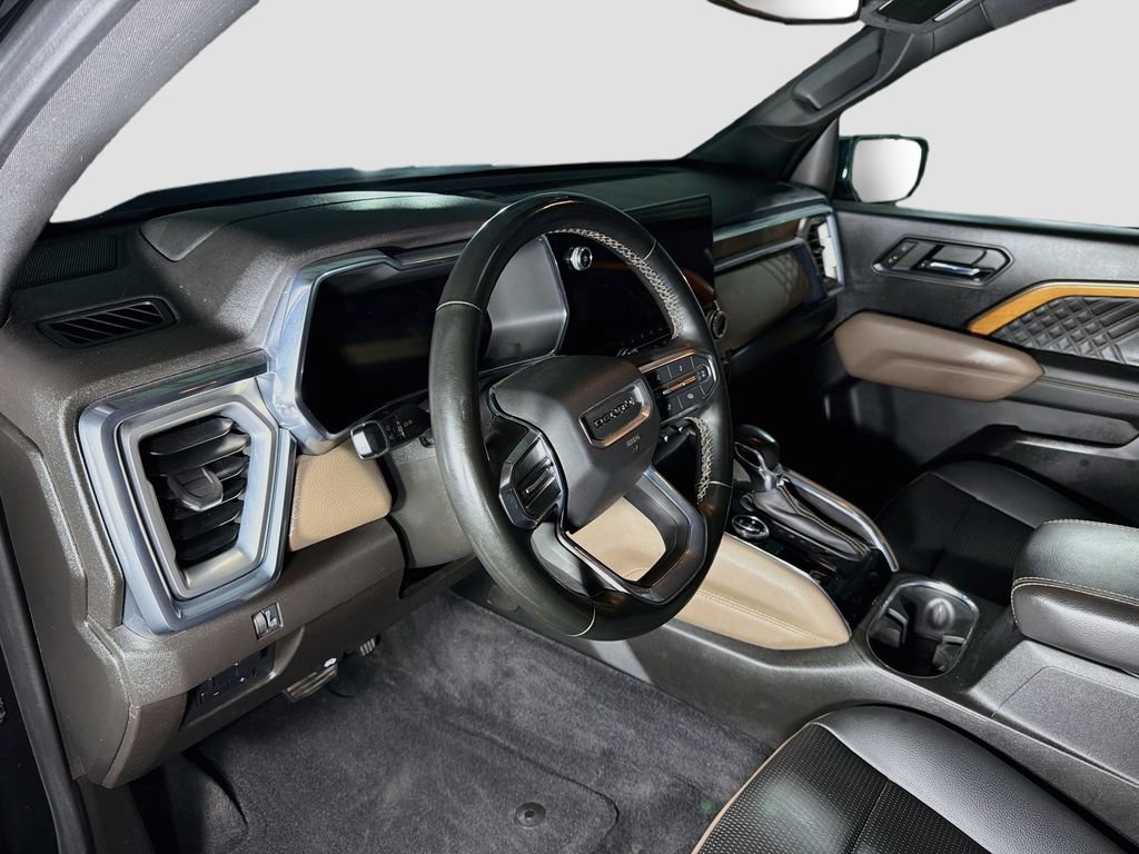 Used 2023 GMC Canyon Denali AWD/4WD image 9