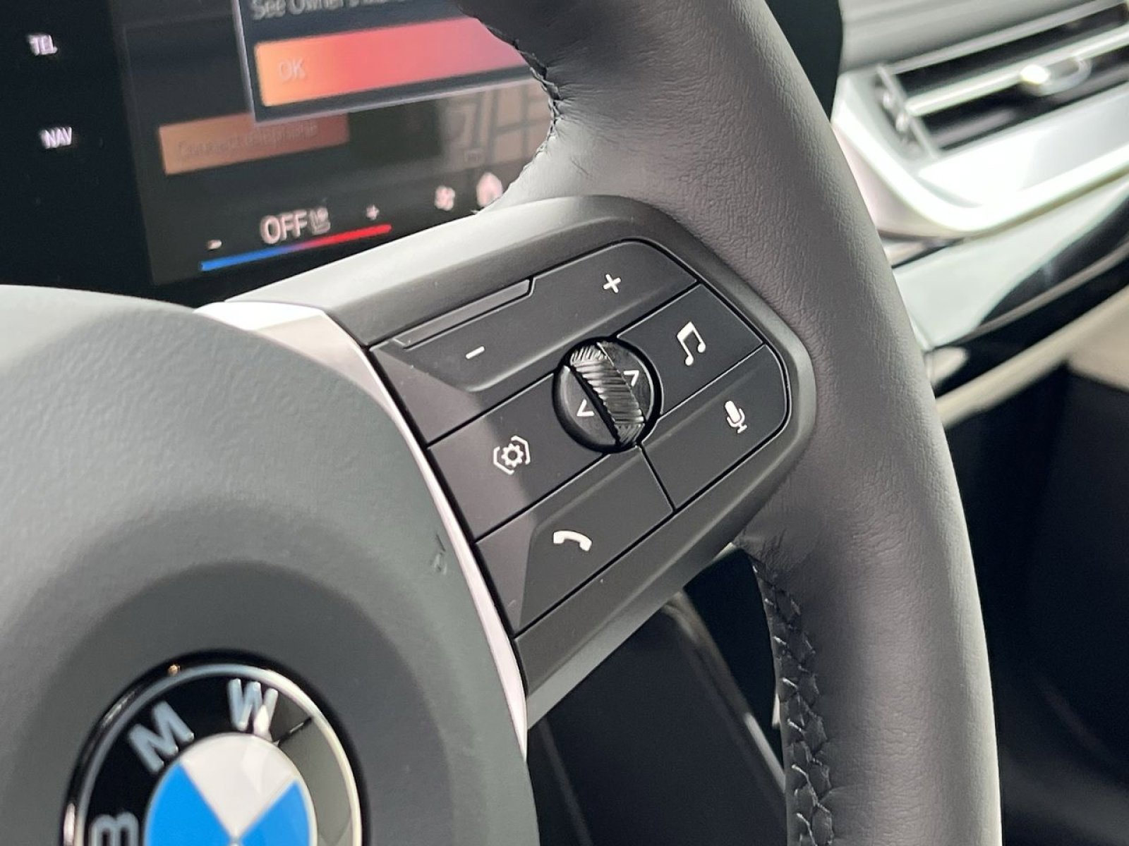 New 2026 BMW X1 xDrive28i w/ Technology Package image 29