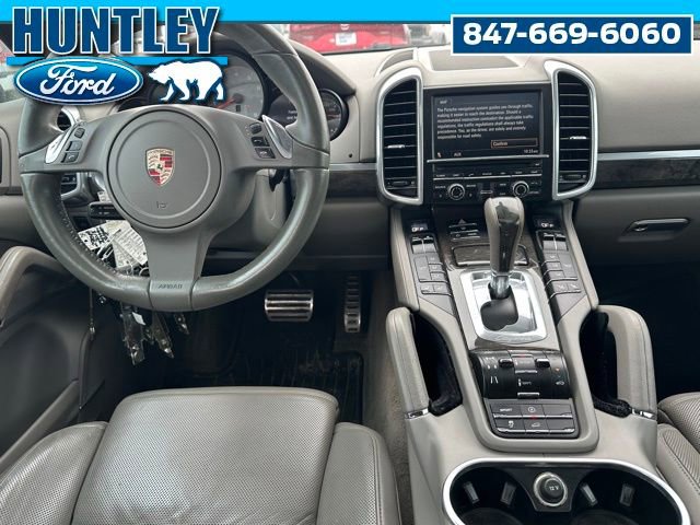 Used 2011 Porsche Cayenne S AWD/4WD image 13