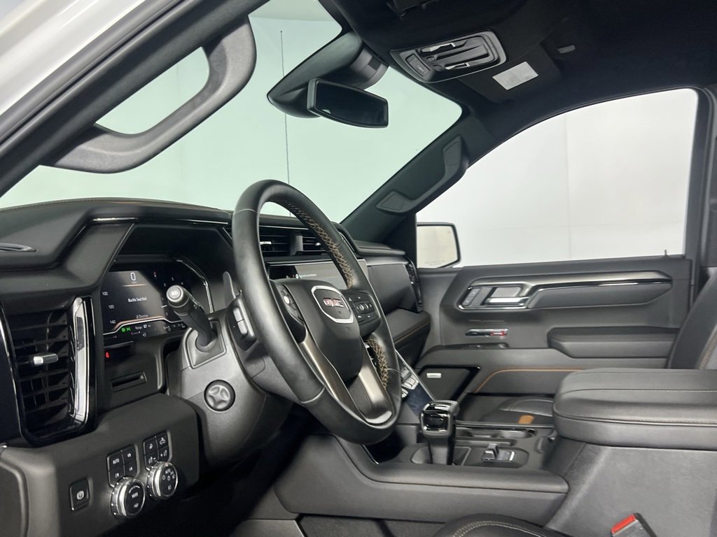 Used 2025 GMC Sierra 1500 AT4 image 20